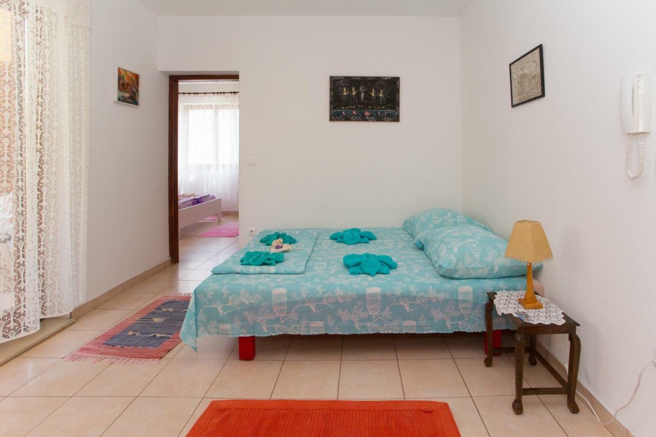 Apartments Mihic Makarska Exterior photo
