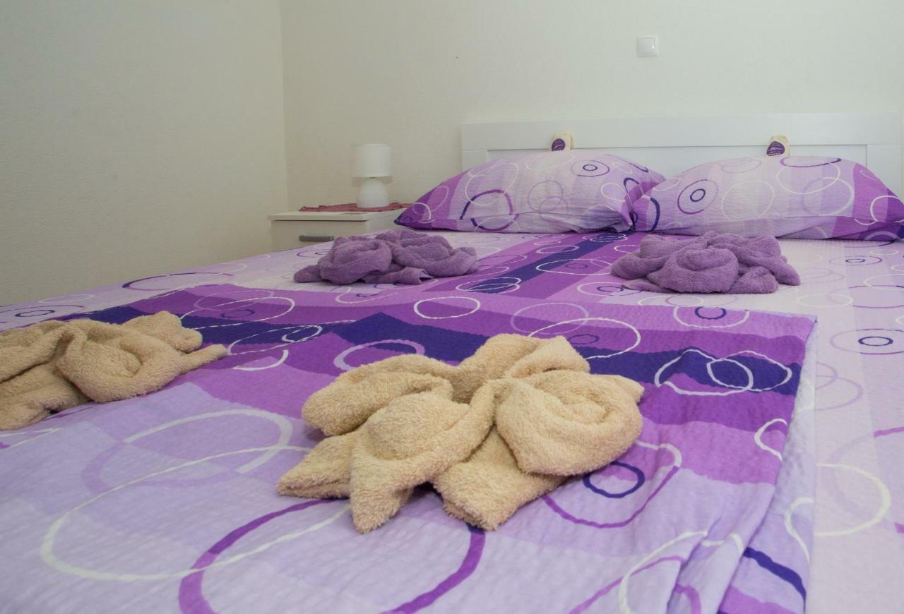 Apartments Mihic Makarska Exterior photo